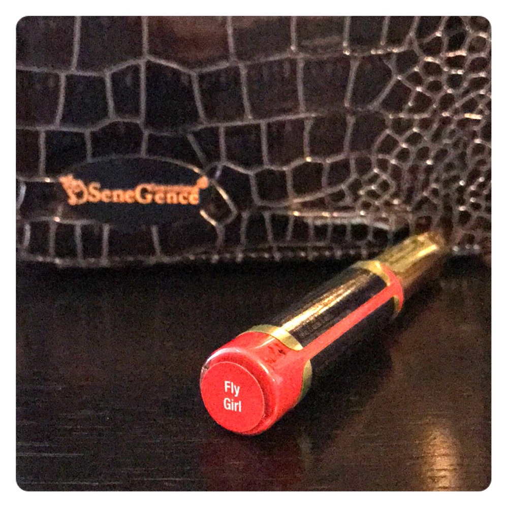 *NEW* LipSense - Color : FLY GIRL